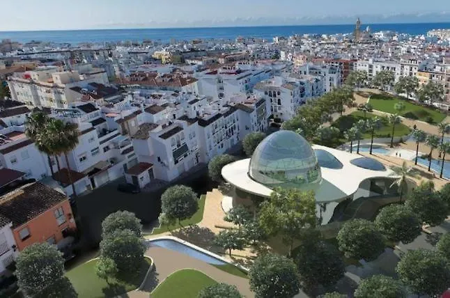 Room City Centro Castillo San Luis Estepona Lägenhet